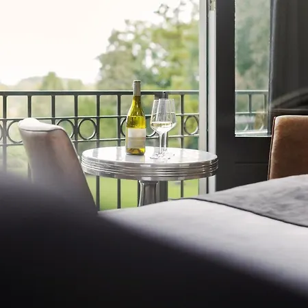 Ξενοδοχείο Restaurant De Wolfsberg