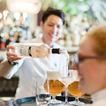 Restaurant De Wolfsberg 4* Groesbeek