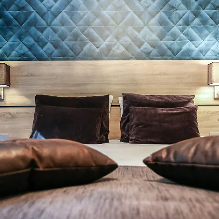 Hotel Restaurant De Wolfsberg Groesbeek