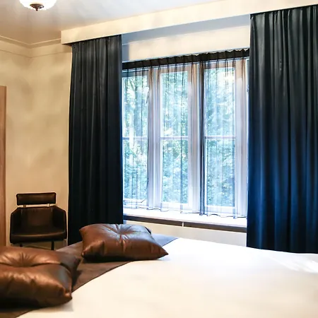 Restaurant De Wolfsberg 4*