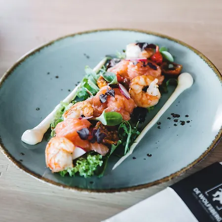 Restaurant De Wolfsberg 4*