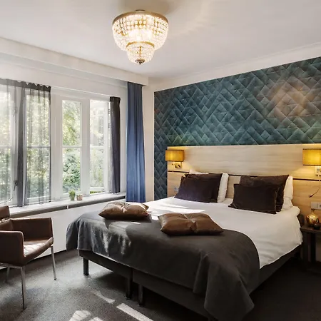 Restaurant De Wolfsberg 4*