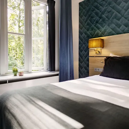 Hotel Restaurant De Wolfsberg 4*