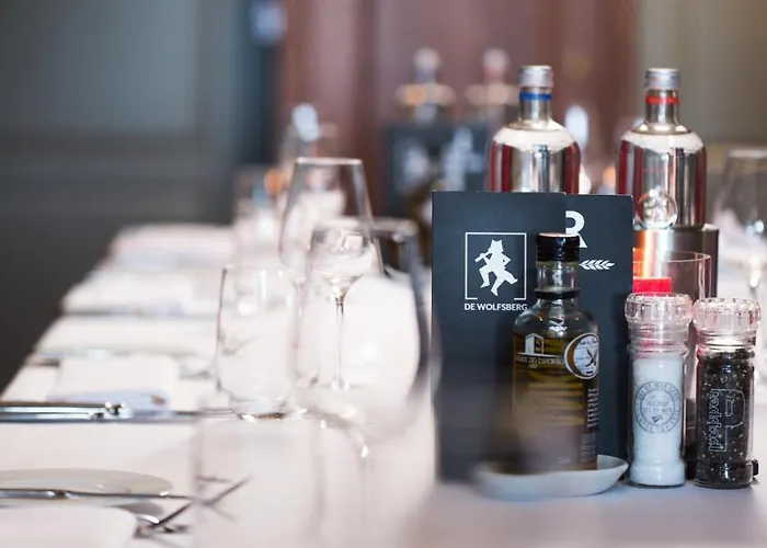 沃尔夫斯堡餐厅酒店 4* 格罗斯必克