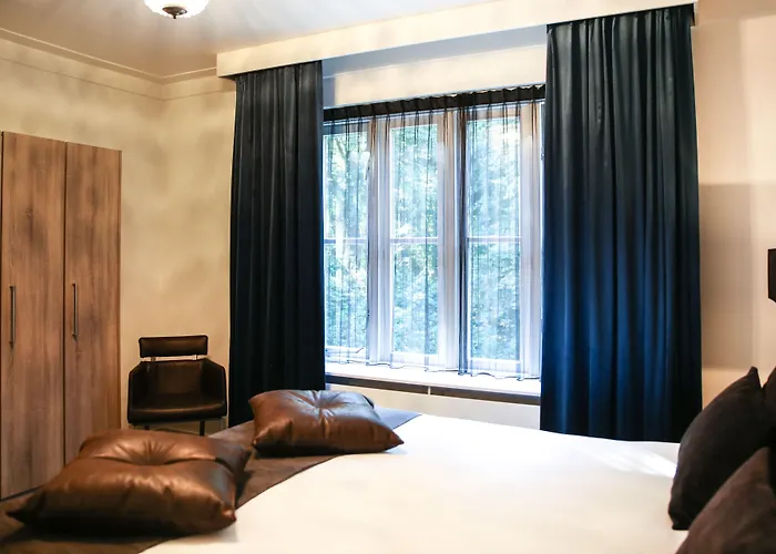 Restaurant De Wolfsberg 4*